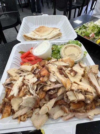 مطعم الغدير Ghadir Meat & Restaurant